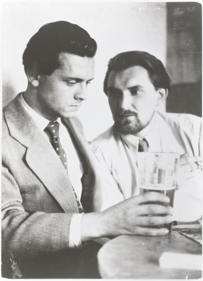 Egon Bondy s Ivem Vodseďálkem, začátek 50. let 20. století